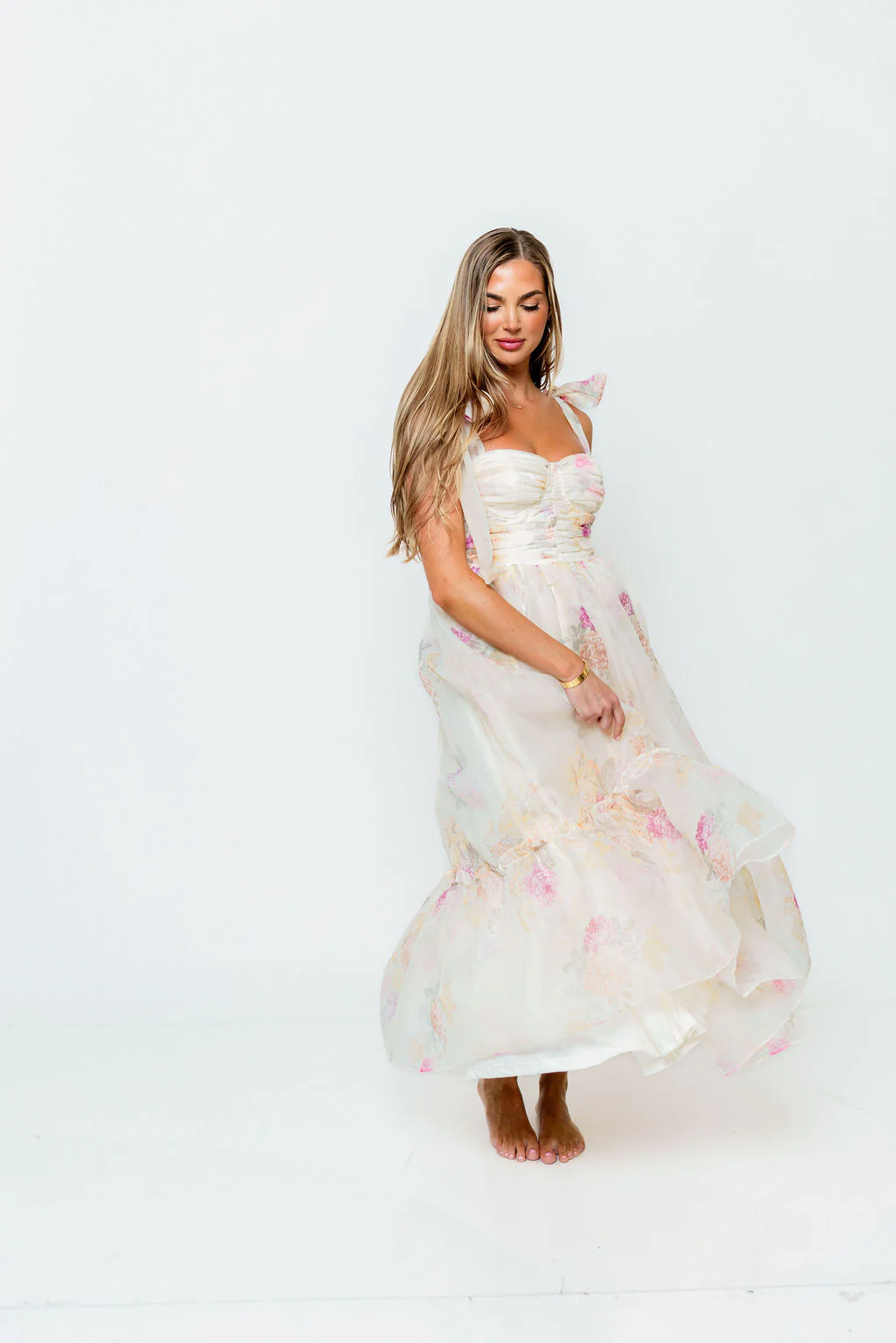 Angelica Floral Midi Dress in Cream - Image 2