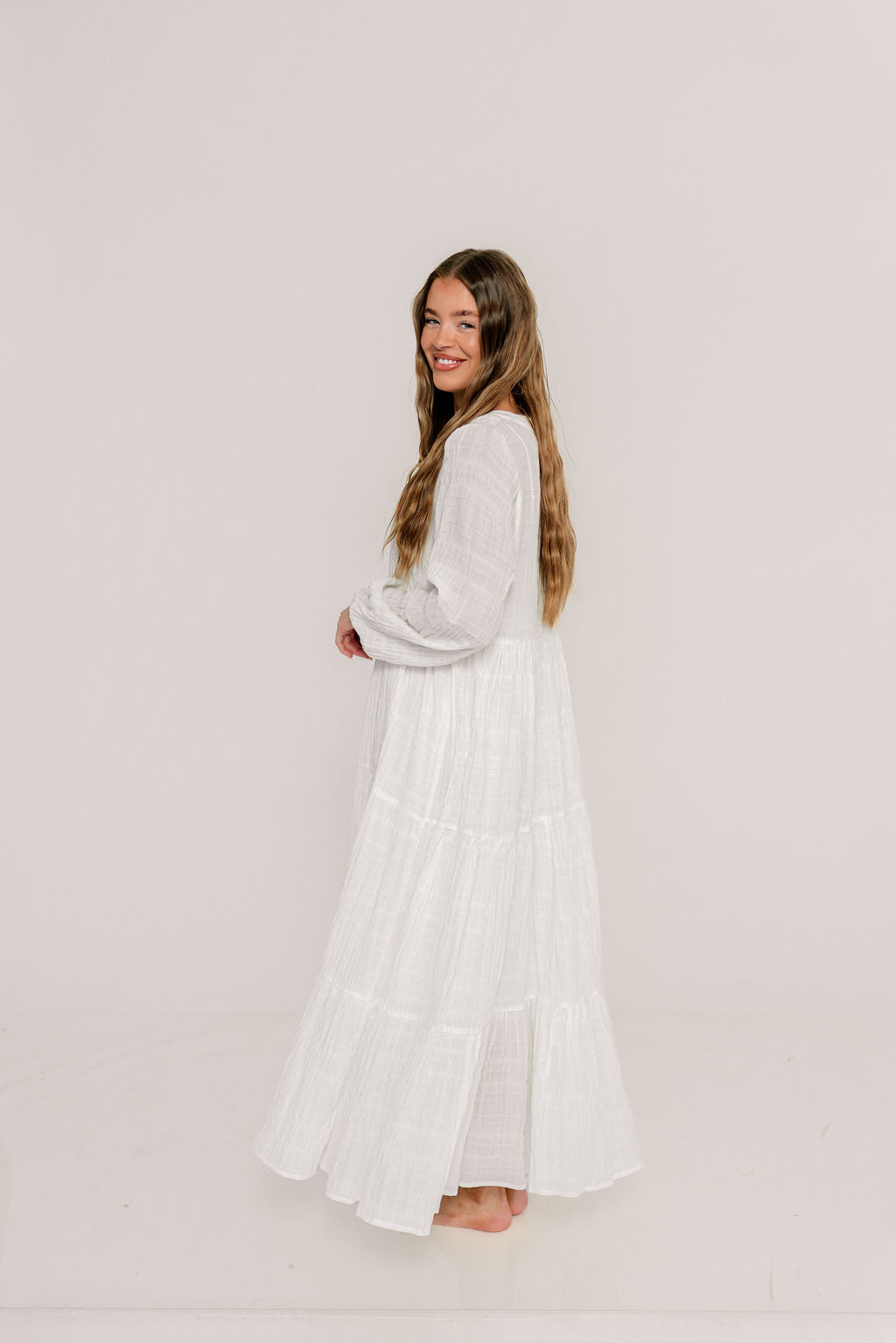 Anna Cotton-Blend Button Down Maxi Dress in Ivory - Bump Friendly - Image 3