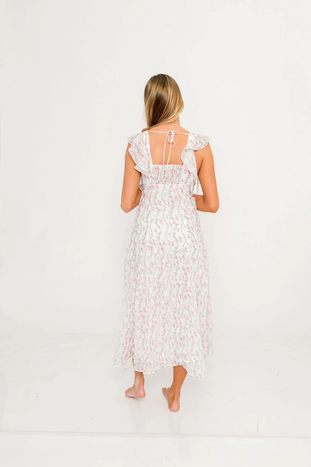 Rosie Flutter Sleeve Floral Maxi Dress in Off-White/Pink - Image 10