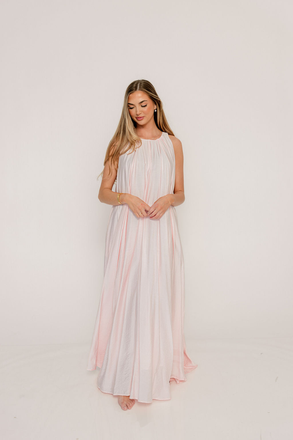 Becca Maxi Dress in Pale Pink - Bump Friendly - Image 3