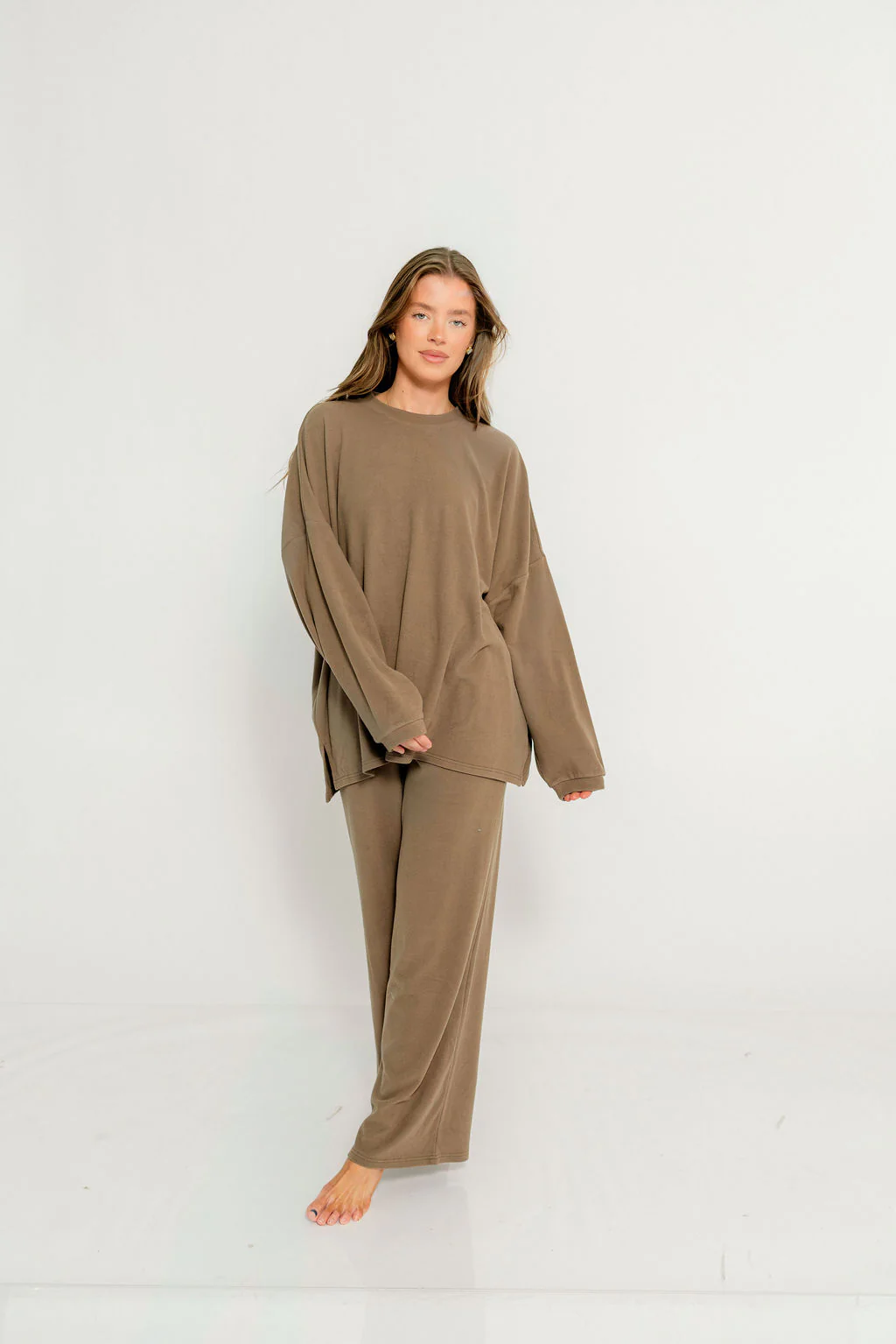 Naomi Oversized Fleece Long Sleeve Top in Olive Brown - Bump Friendly - Image 2