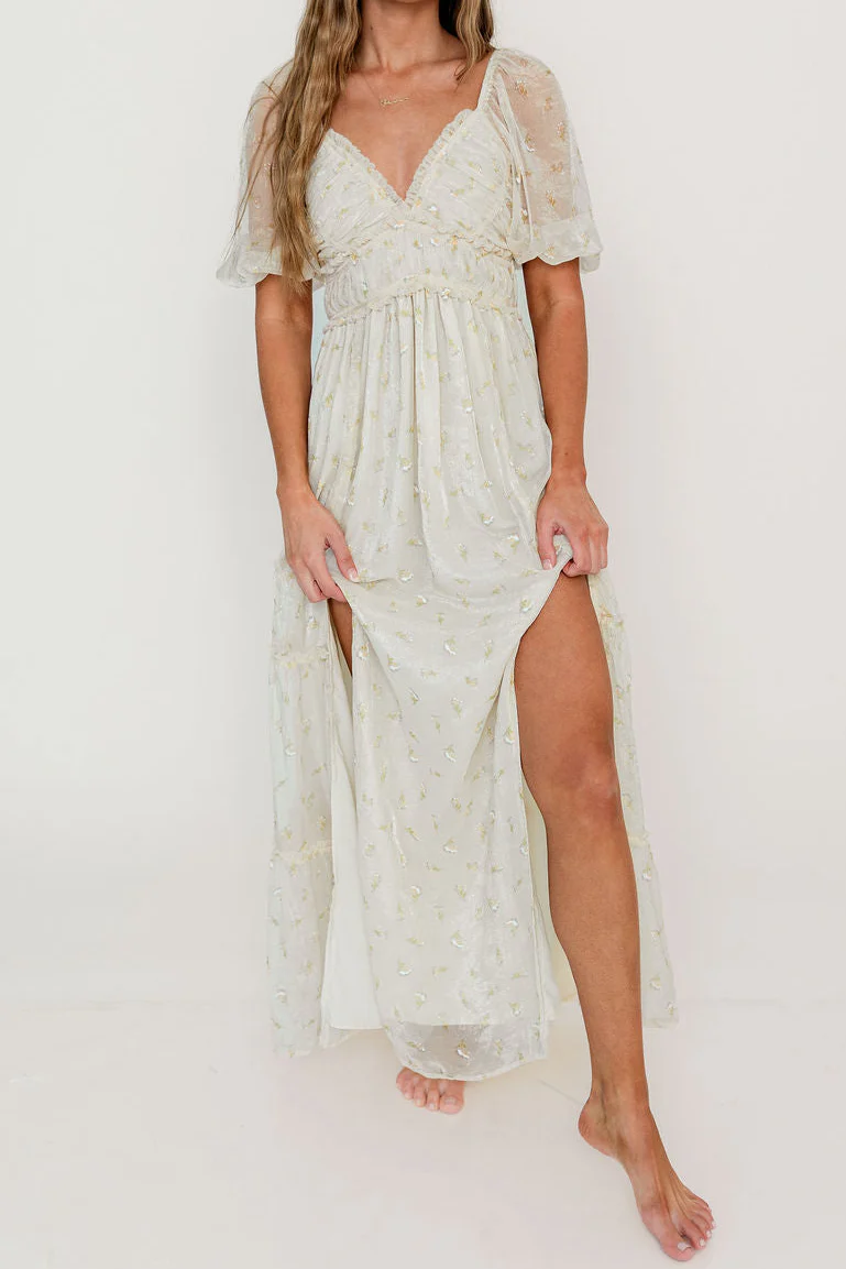 Daphne Maxi Dress in Butter/Peach Floral - Bump Friendly & Inclusive Sizing - Image 5