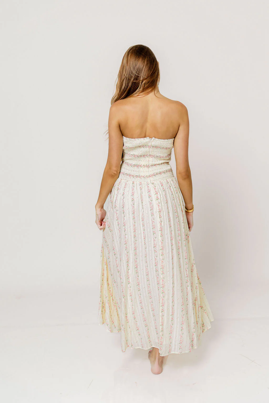 Elina Floral Midi Dress in Pink - Image 11