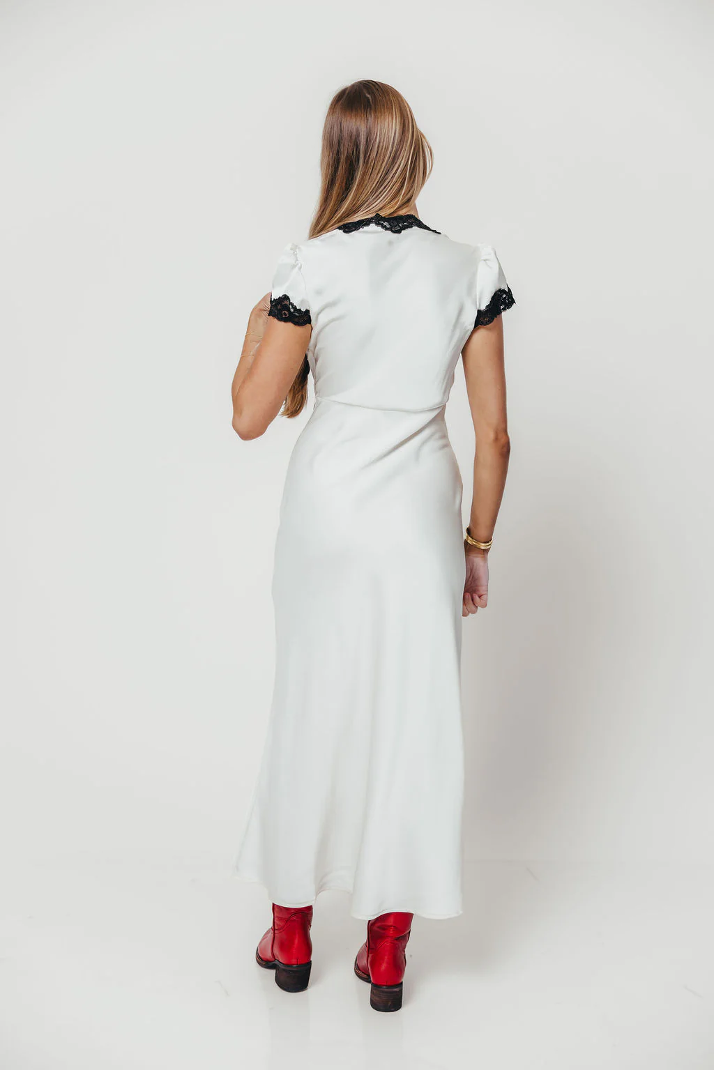 Vivienne Midi Dress in Cream - Image 9