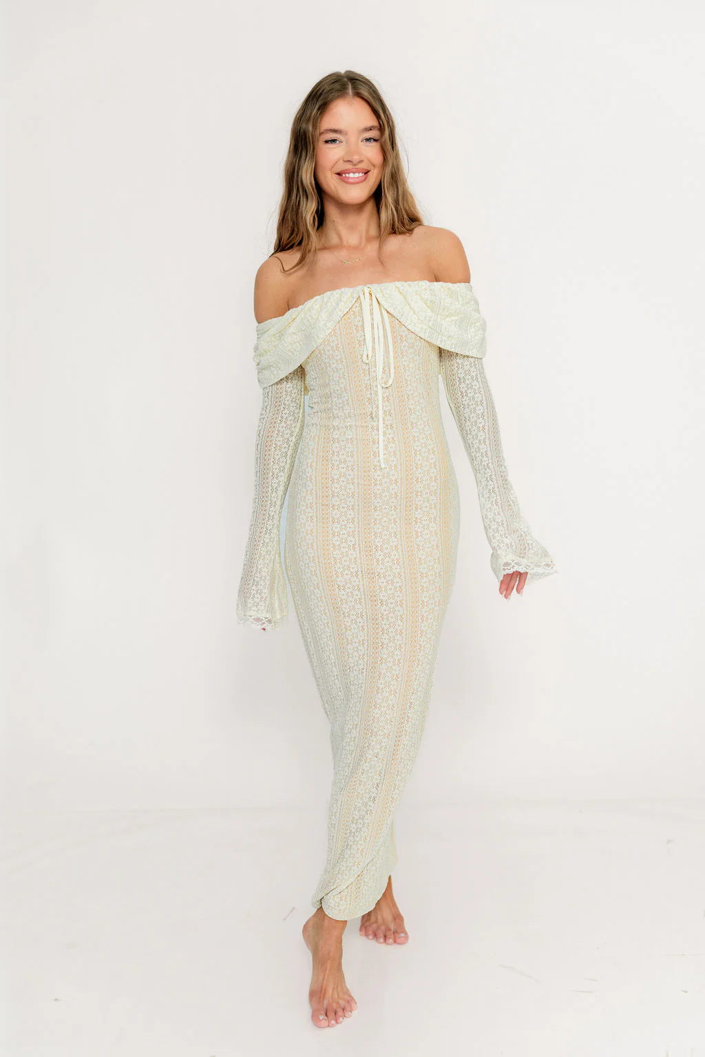 Ella Lace Maxi Dress in Cream - Image 3