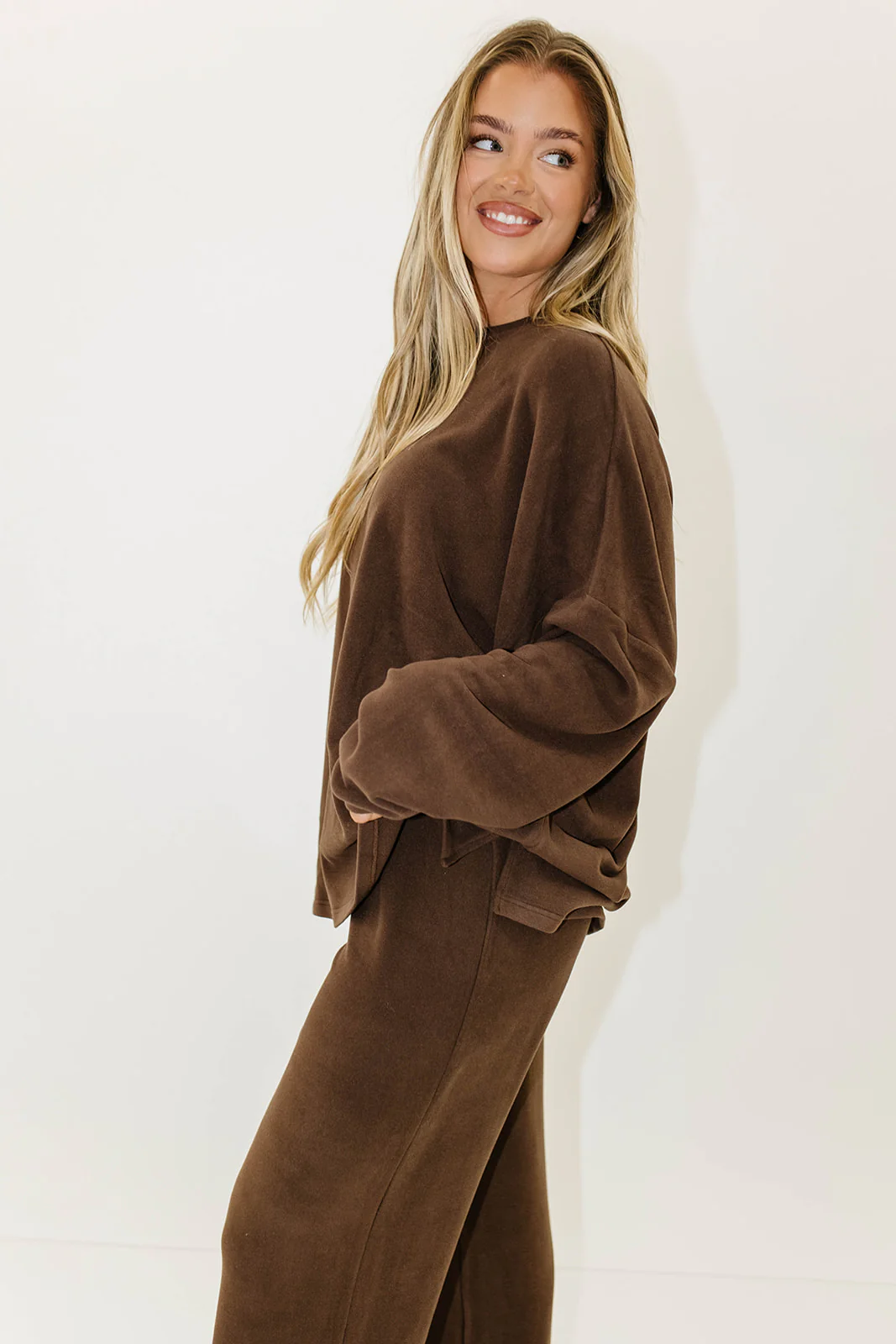 Campbell Fleece Lounge Pants in Chestnut - Image 9