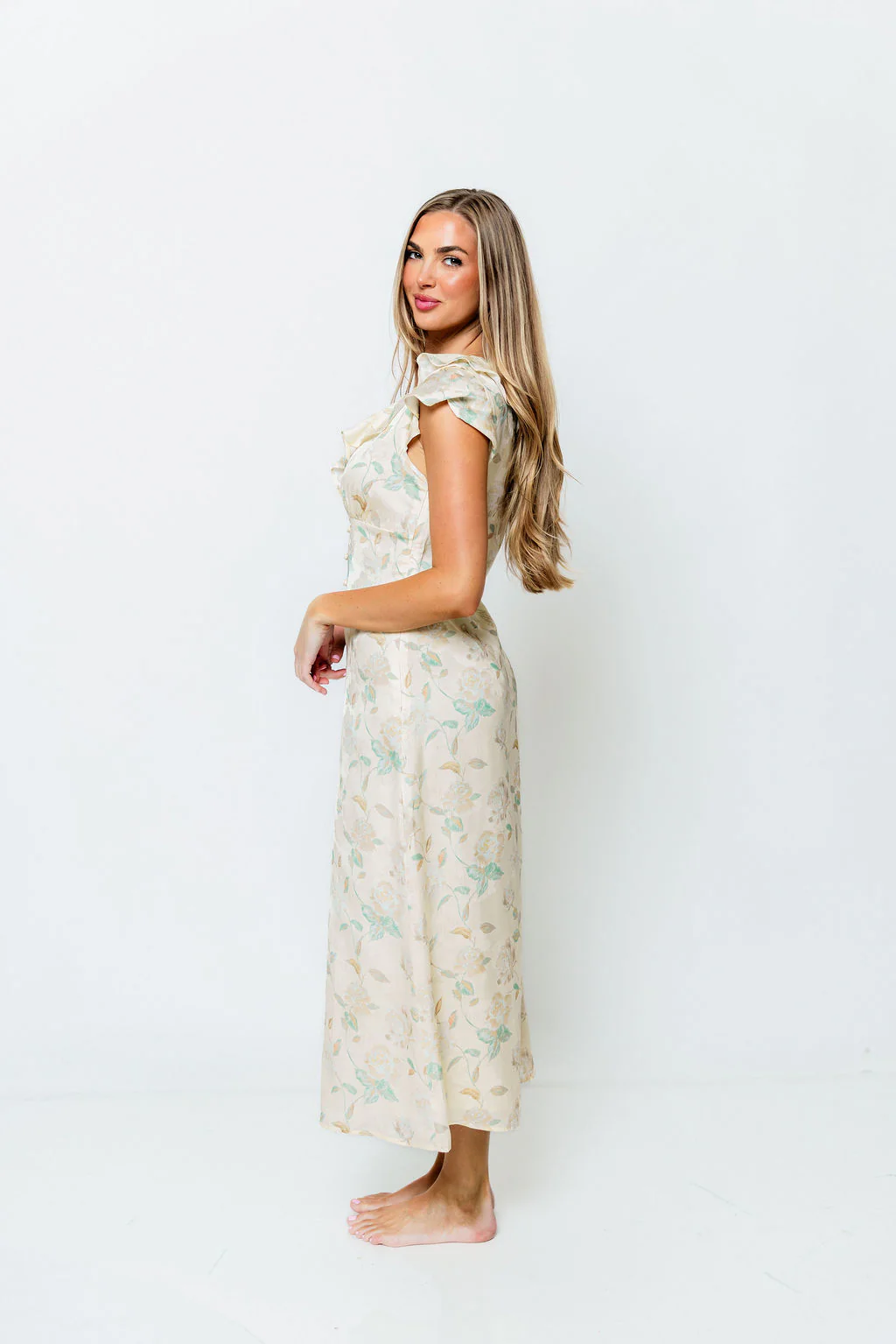 Octavia Floral Midi Dress in Cream/Multi - Image 3