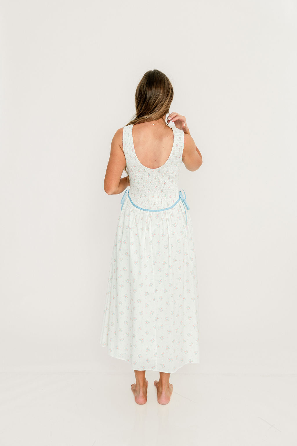 Giselle 100% Cotton Midi Dress in Cream/Blue - Image 8