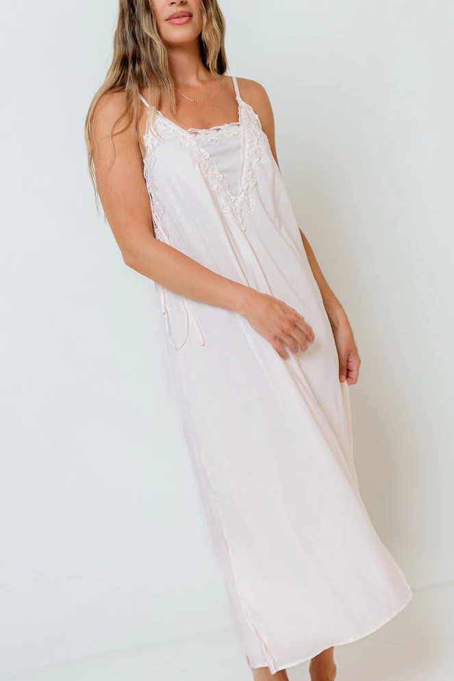 Erica Lace-Trimmed Silky Maxi Dress in Blush - Image 5