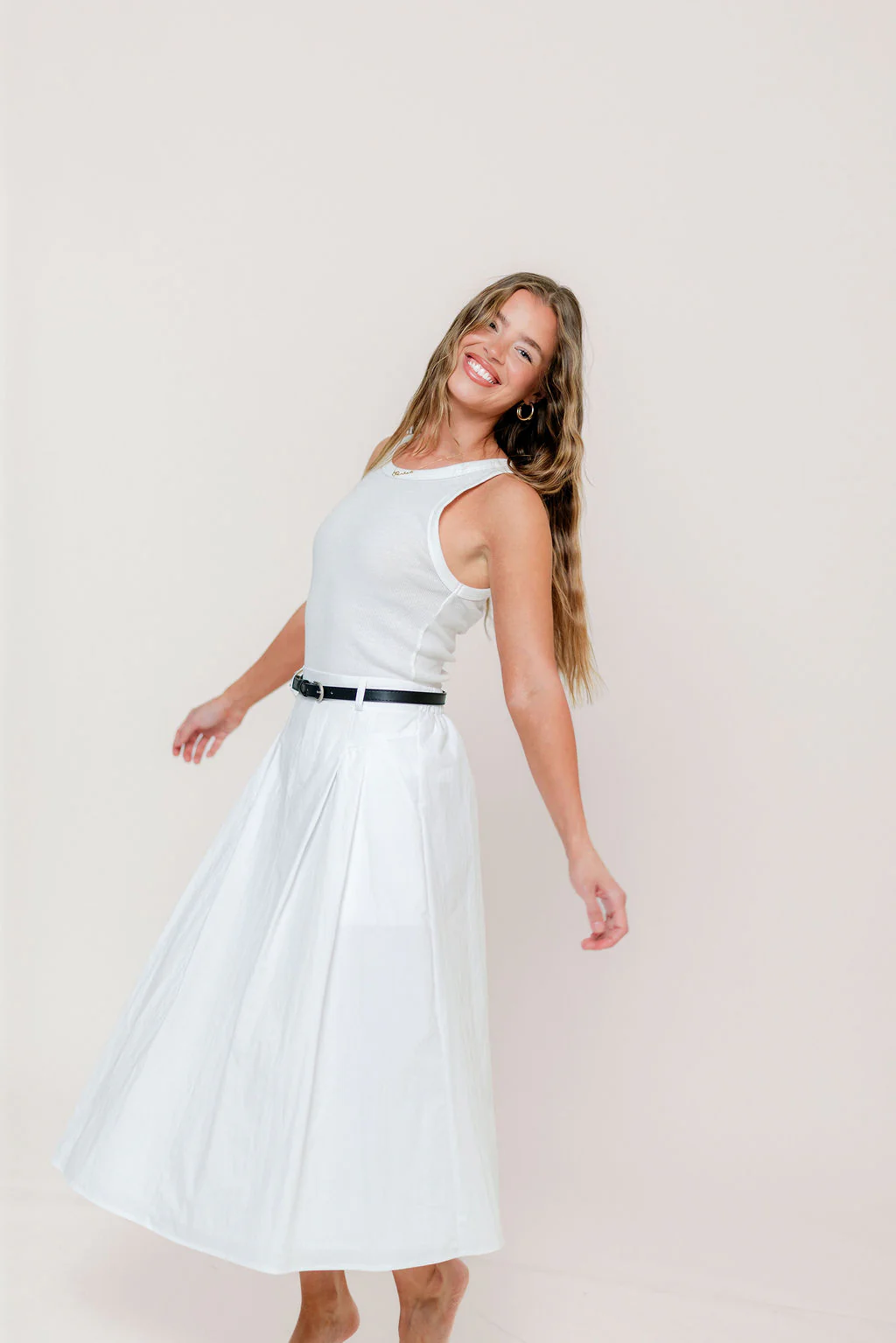 Julianne 100% Organic Cotton Tank in White - Image 15