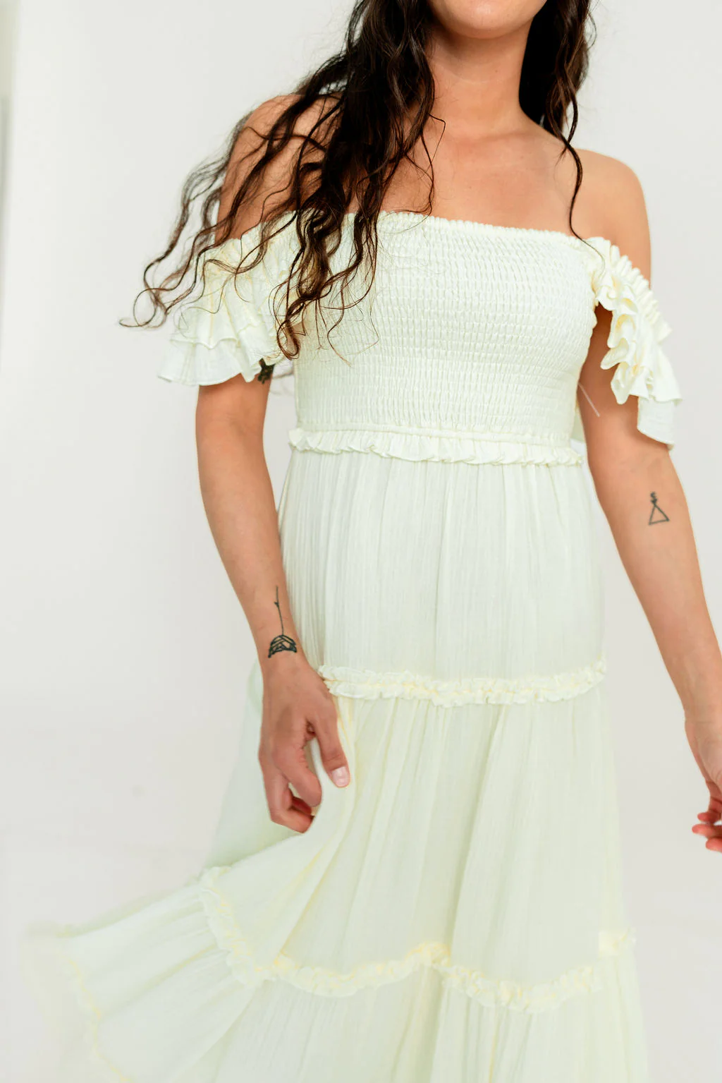 Knox 100% Cotton Maxi Dress in Cream - Image 15