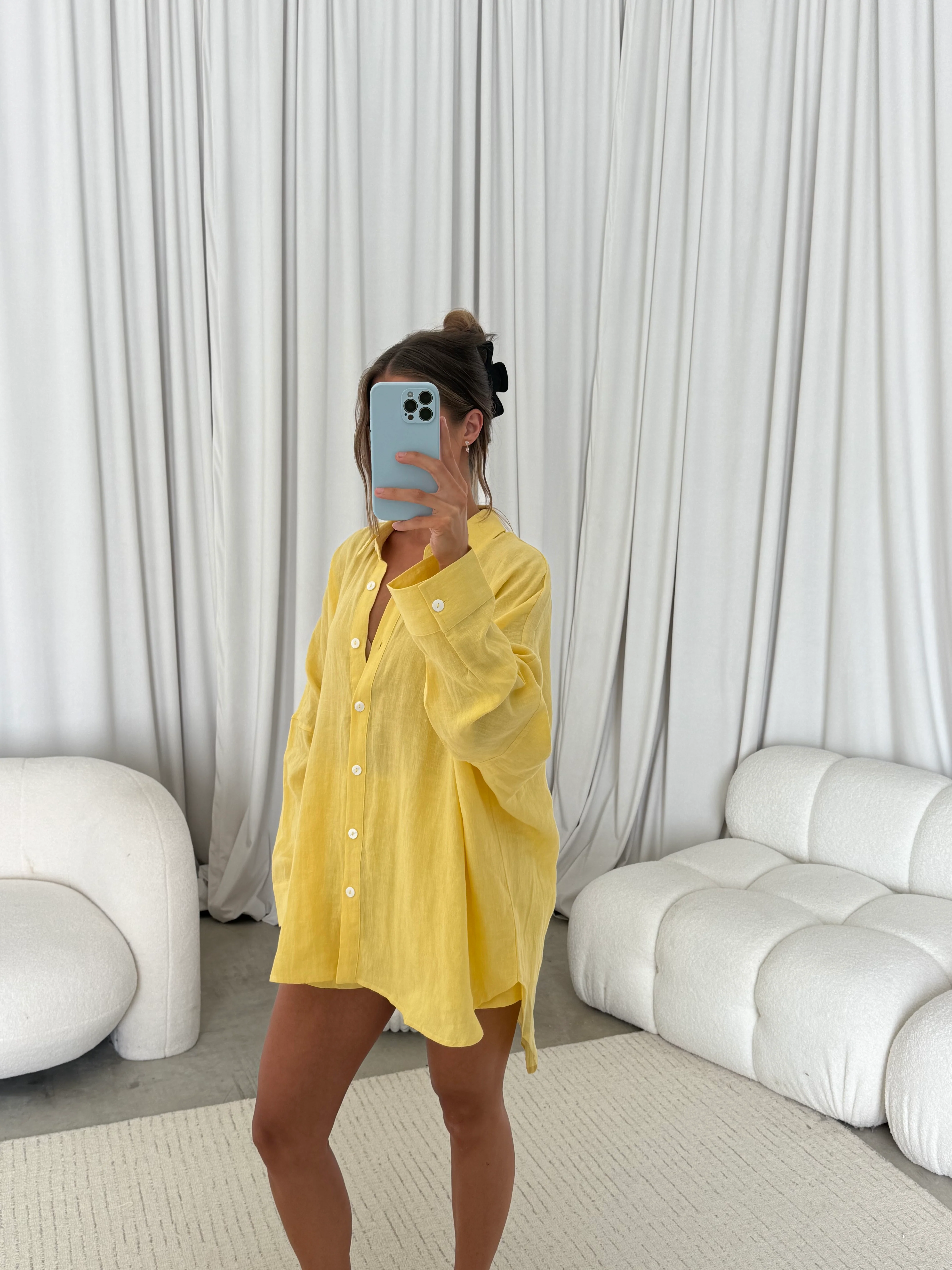 Peyton 100% Linen Button Down Shirt in Butter - Image 4
