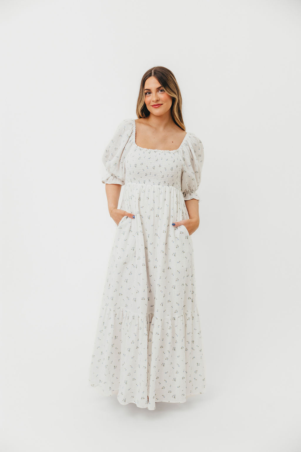 Livvy 100% Cotton Maxi Dress in Off-White / Blue Floral - Bump Friendly & Inclusive Sizing - Image 21