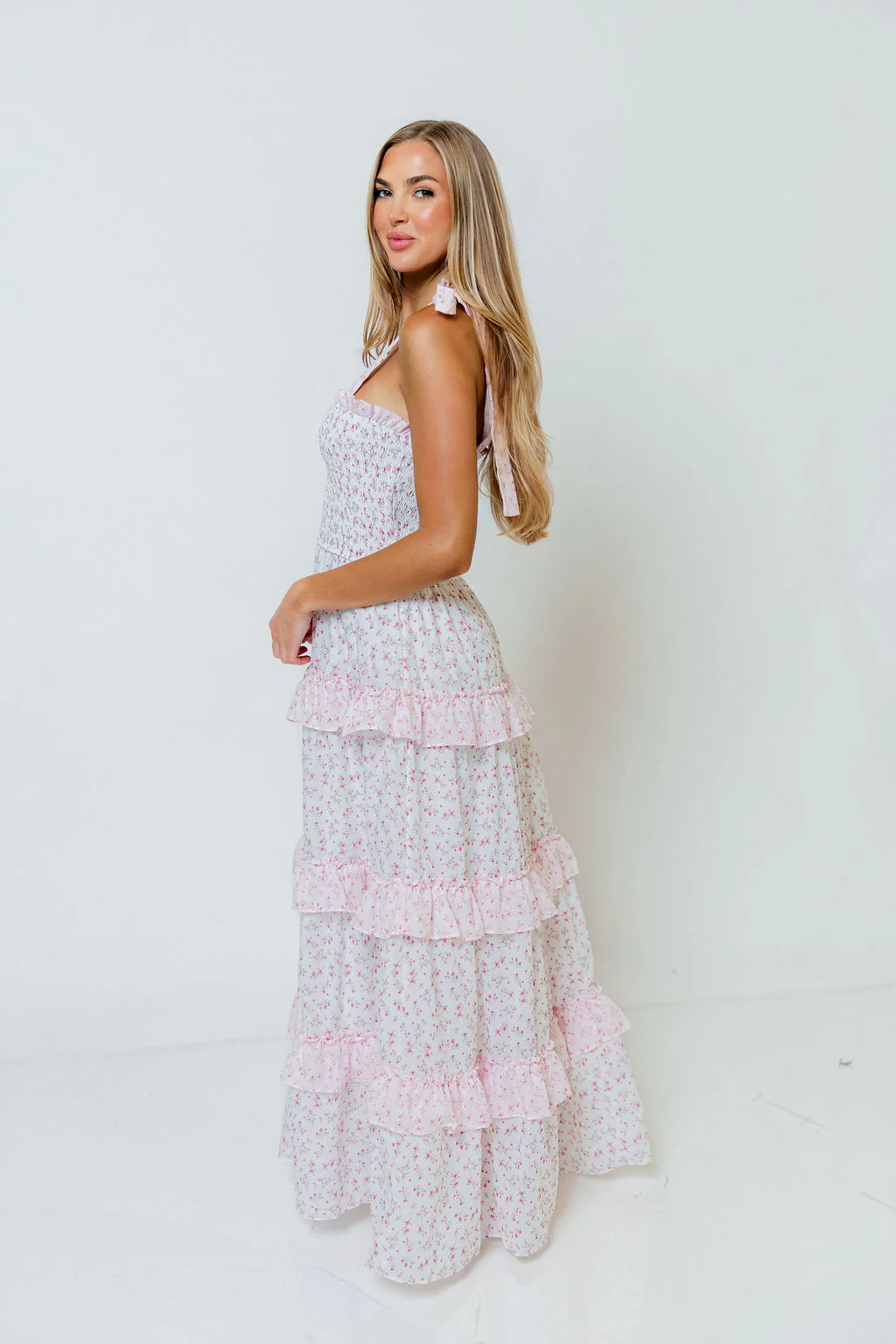 Lucy Ditsy Floral Maxi Dress in Light Pink - Image 2