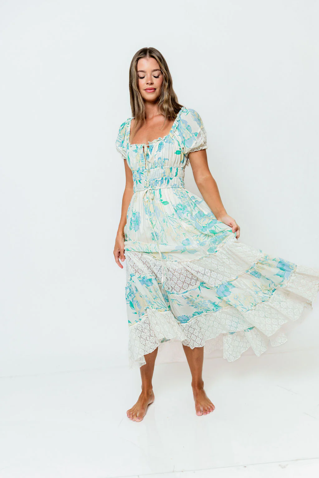Marcey Floral and Lace Tiered Maxi Dress in Cream/Mint - Image 3