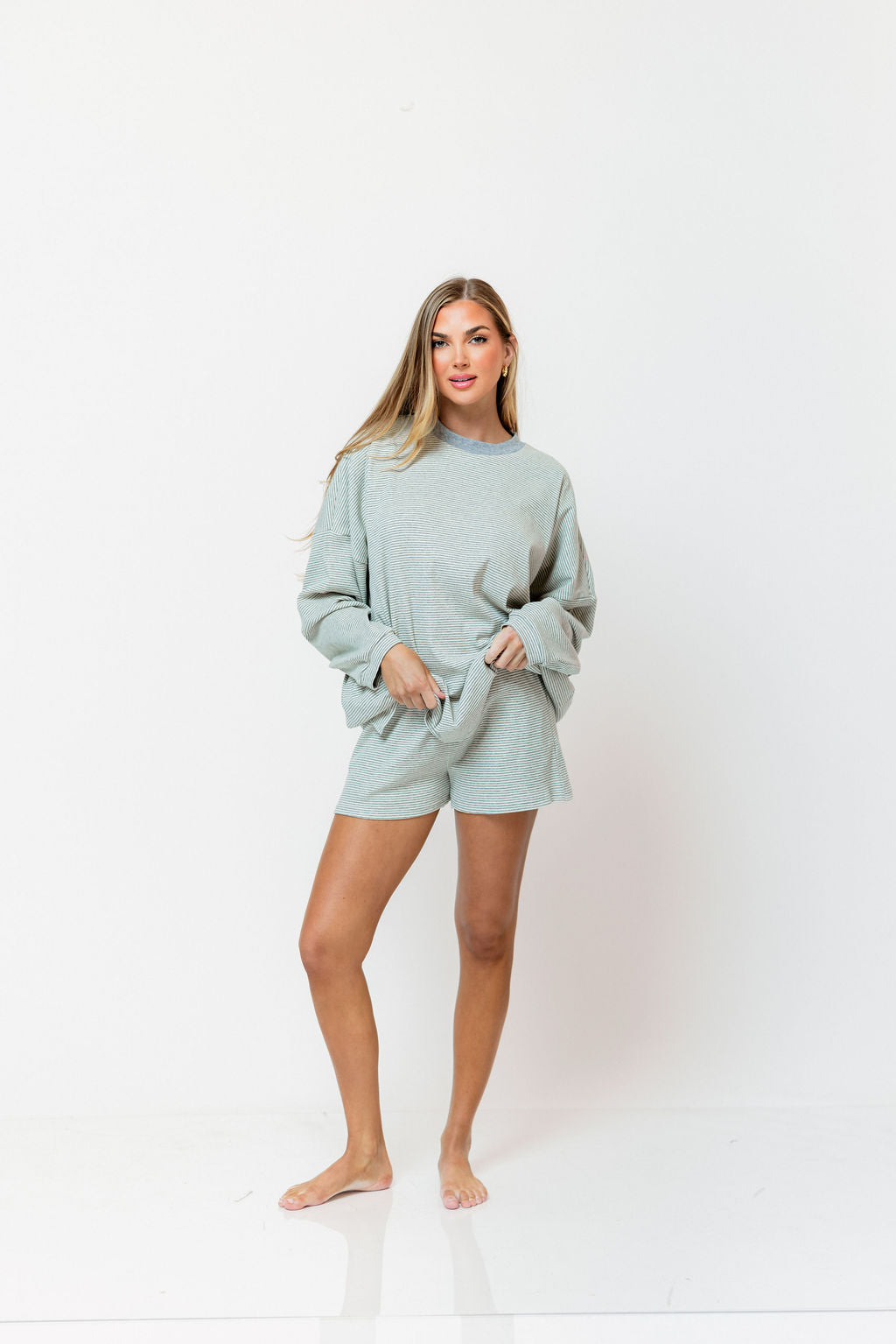 Maxwell Ribbed Stripe Shorts in Heather Grey - Image 4