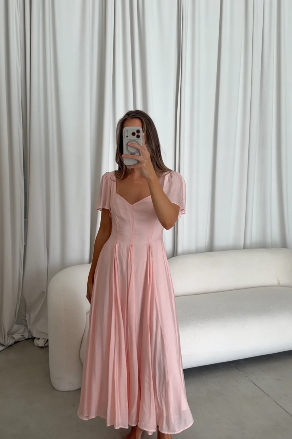 Meret Maxi Dress in Pink - Image 8