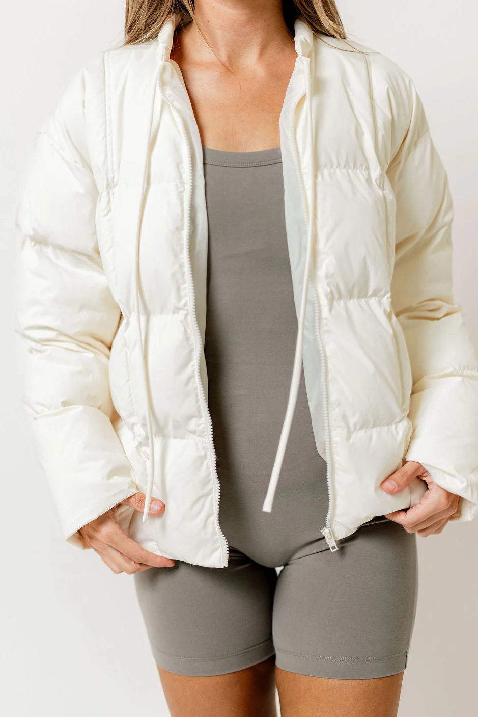 Mila Puffer Jacket in Cream *Final Sale* - Image 4