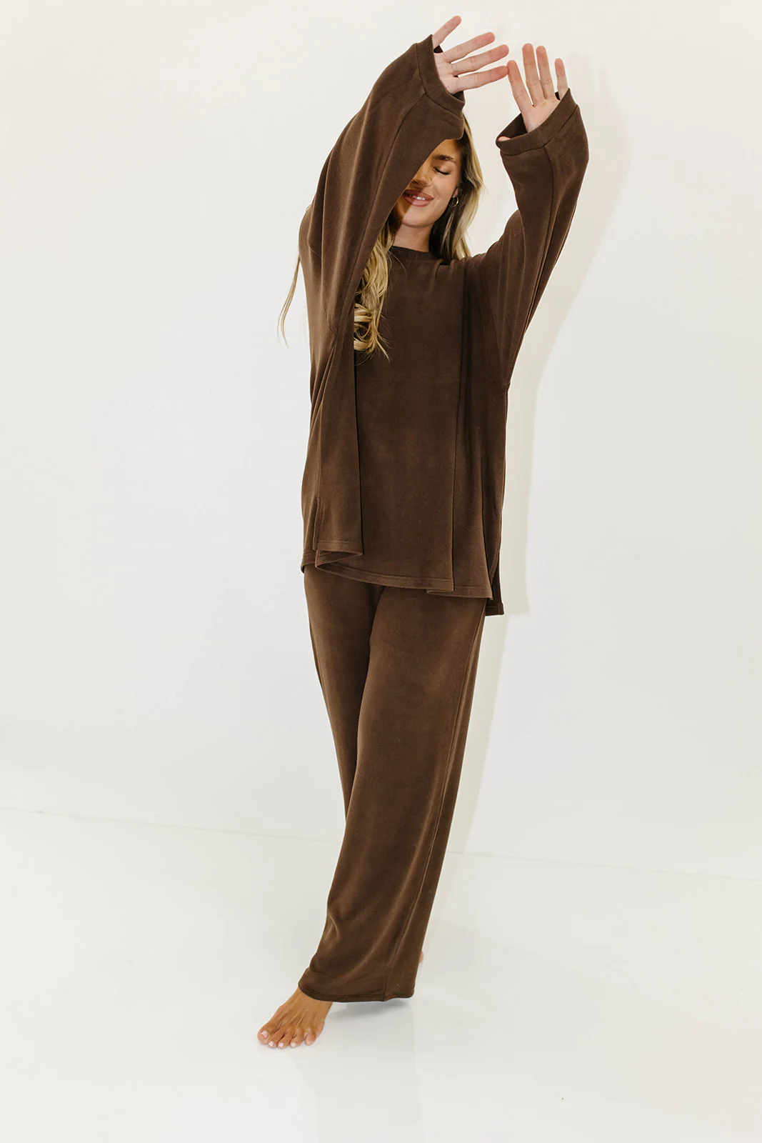 Naomi Oversized Fleece Long Sleeve Top in Chestnut - Image 3
