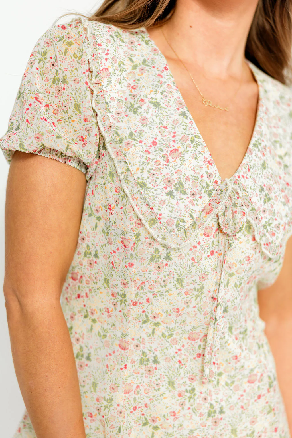 Samantha Floral Doll Collar Mini Dress in English Rose - Image 7