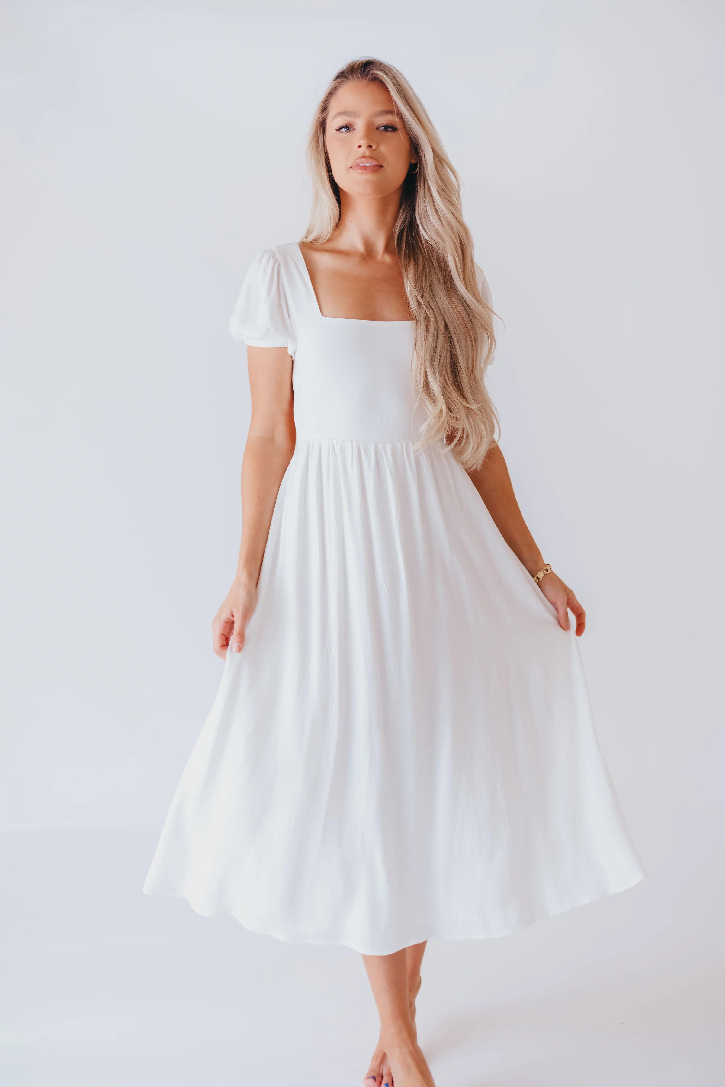 August Open Back Midi Dress in White - Bump Friendly - Image 4