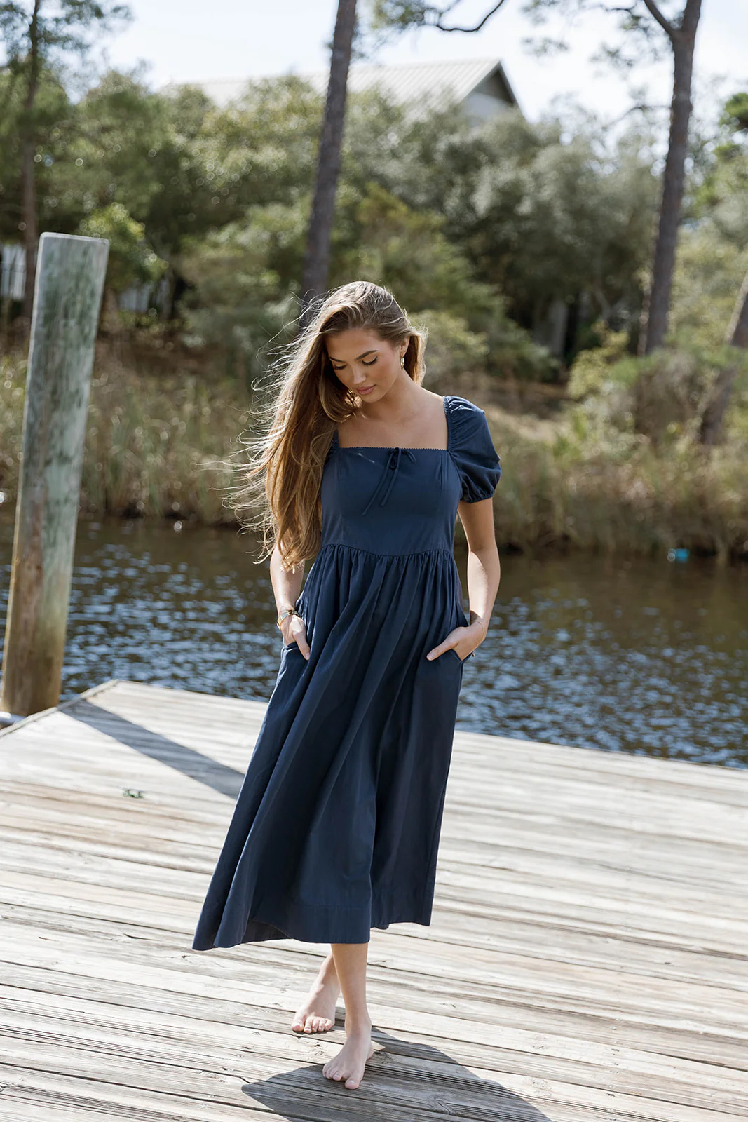 Sheila Puff Sleeve Midi Dress in Navy - Image 3