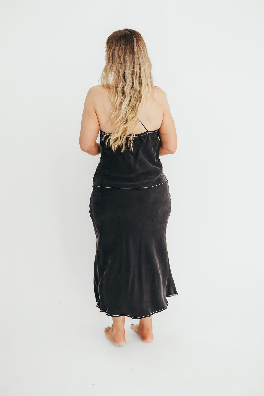 Romana Cami Top and Skirt Set in Black - Image 23