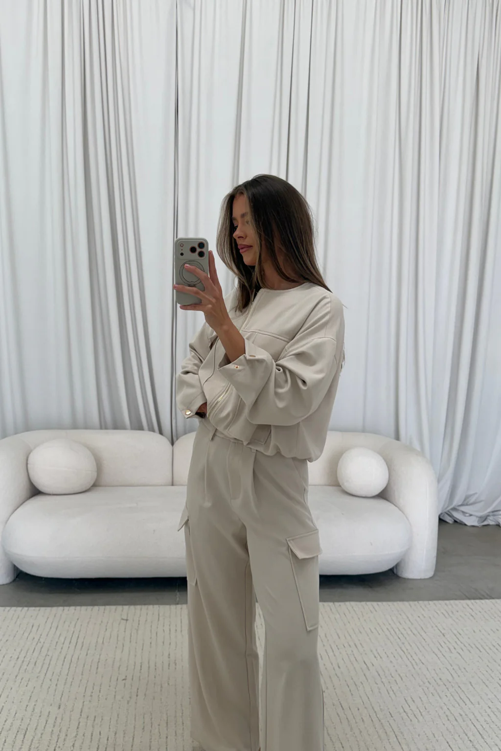 Stevie Set in Beige - Image 6