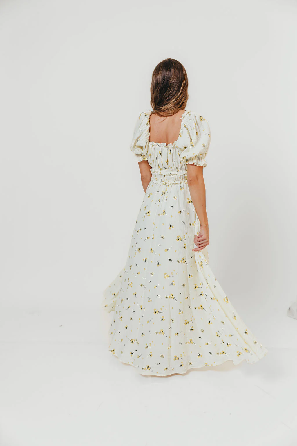 Sydnee Maxi Dress in Yellow Floral - Bump Friendly & Inclusive Sizing - Image 9
