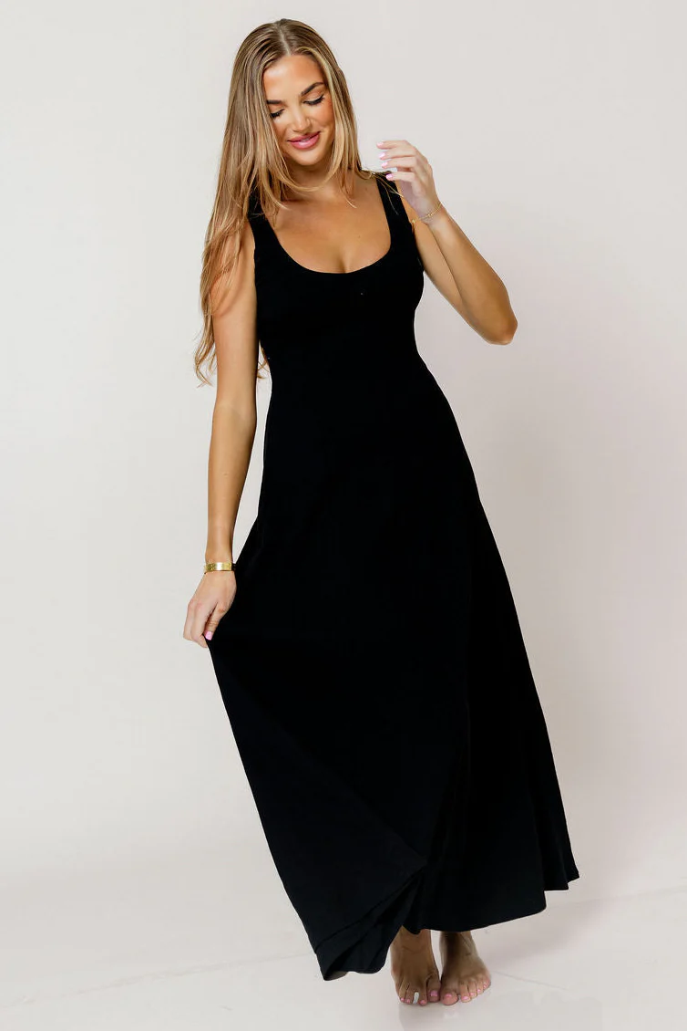 Jocelyn Midi Dress in Black - Image 2