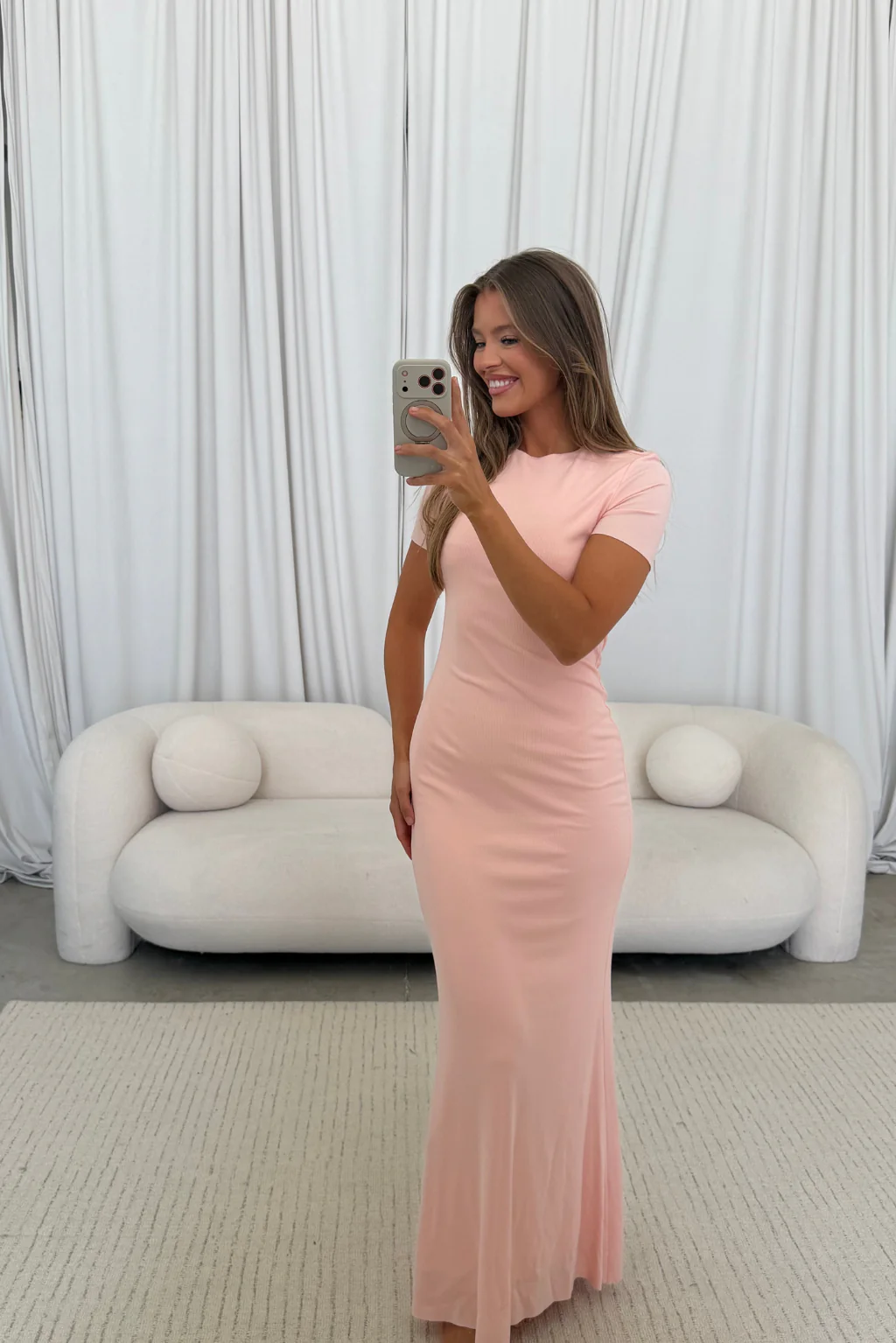 The Charlie Ribbed Maxi Dress in Baby Pink - Bump Friendly - Image 4