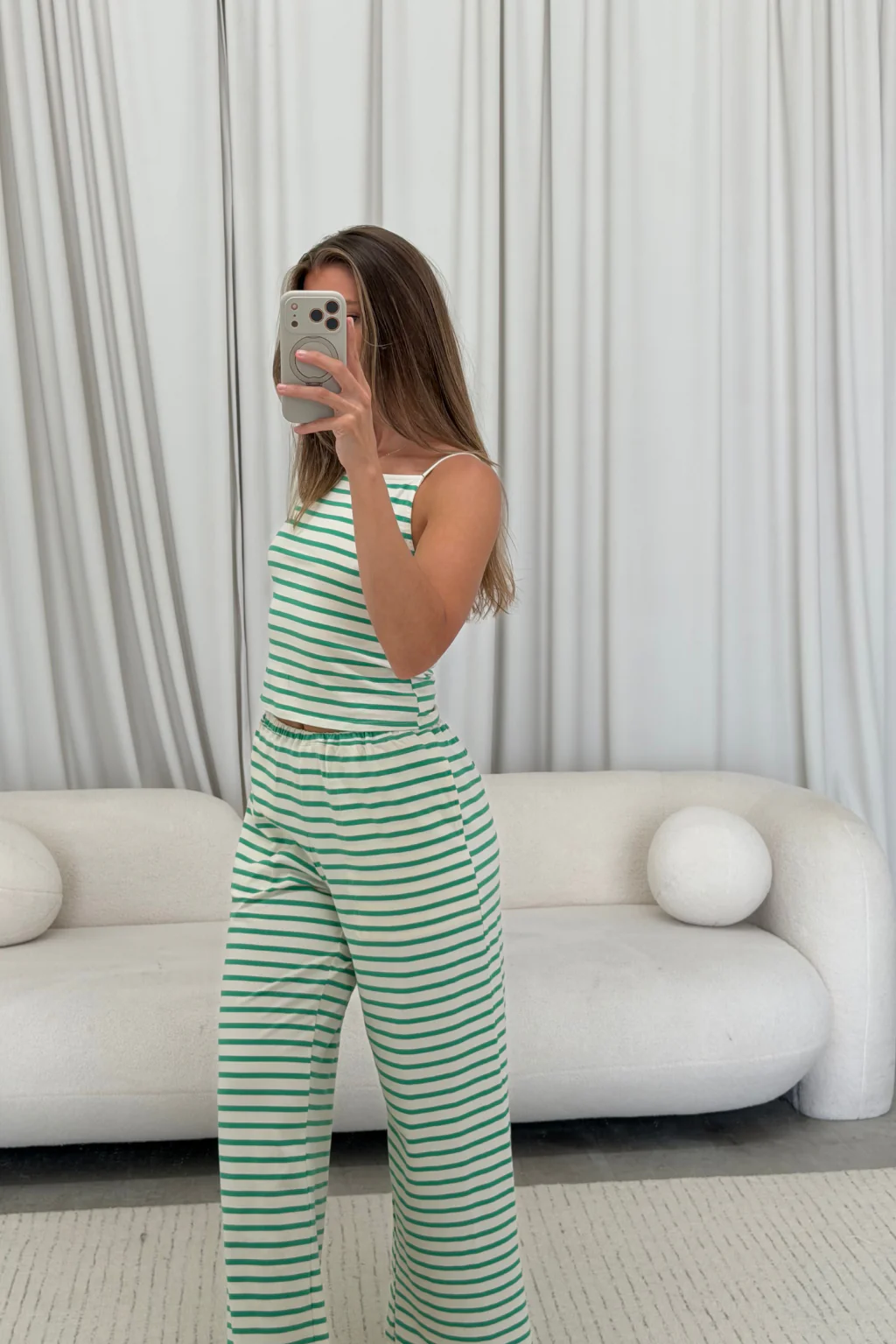 Theo Set in Cream/Green - Image 4