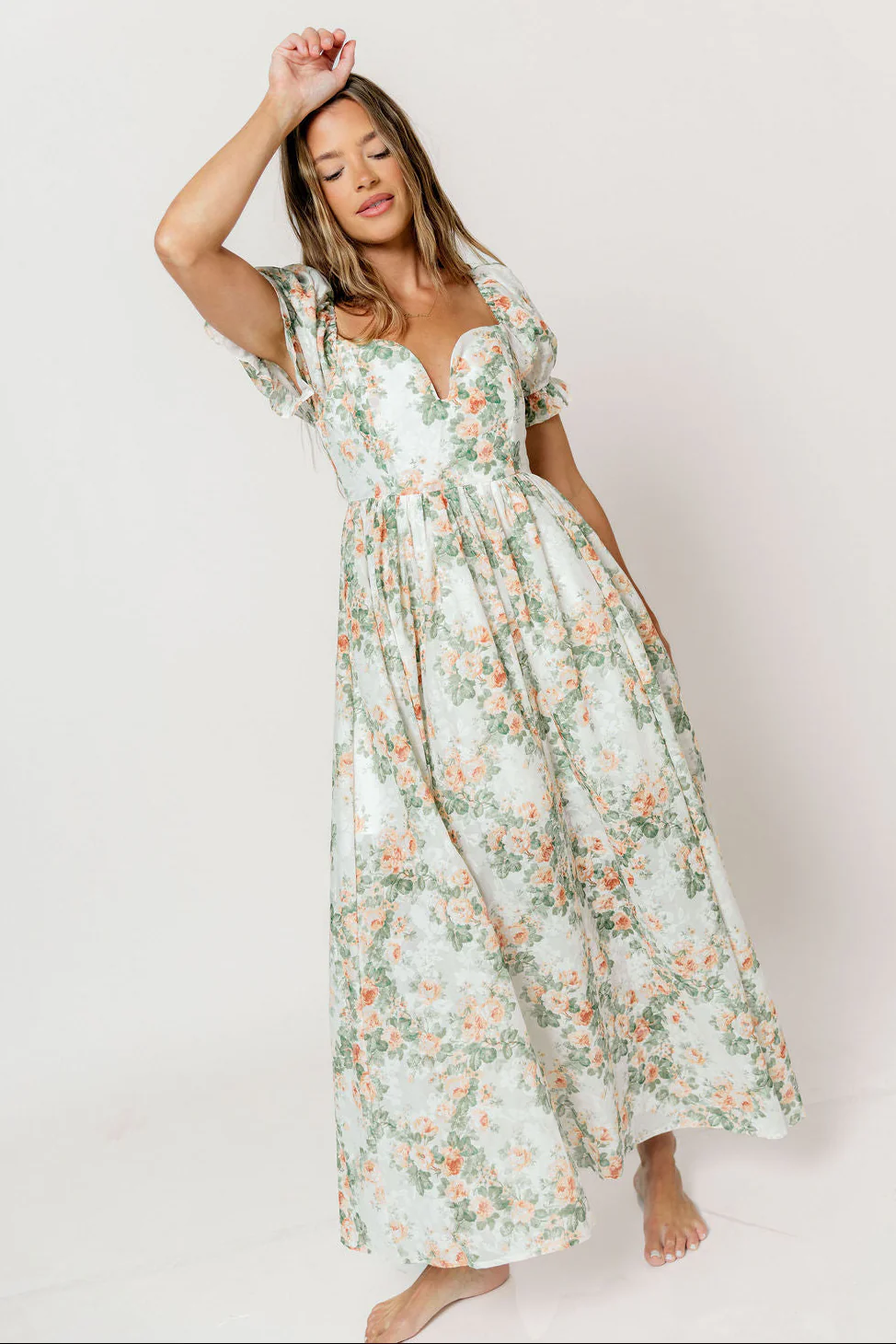 Raelynn Floral Maxi Dress in Cream/Dusty Peach