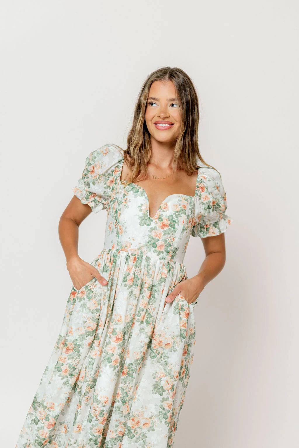 Raelynn Floral Maxi Dress in Cream/Dusty Peach - Image 11