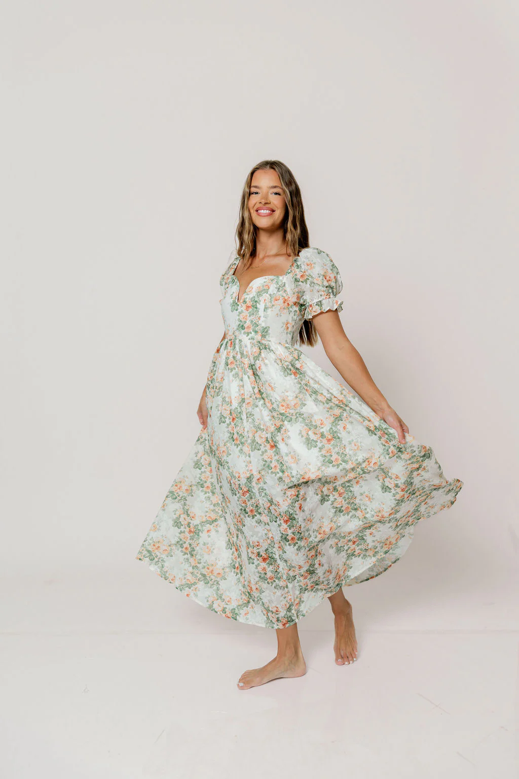 Raelynn Floral Maxi Dress in Cream/Dusty Peach - Image 7