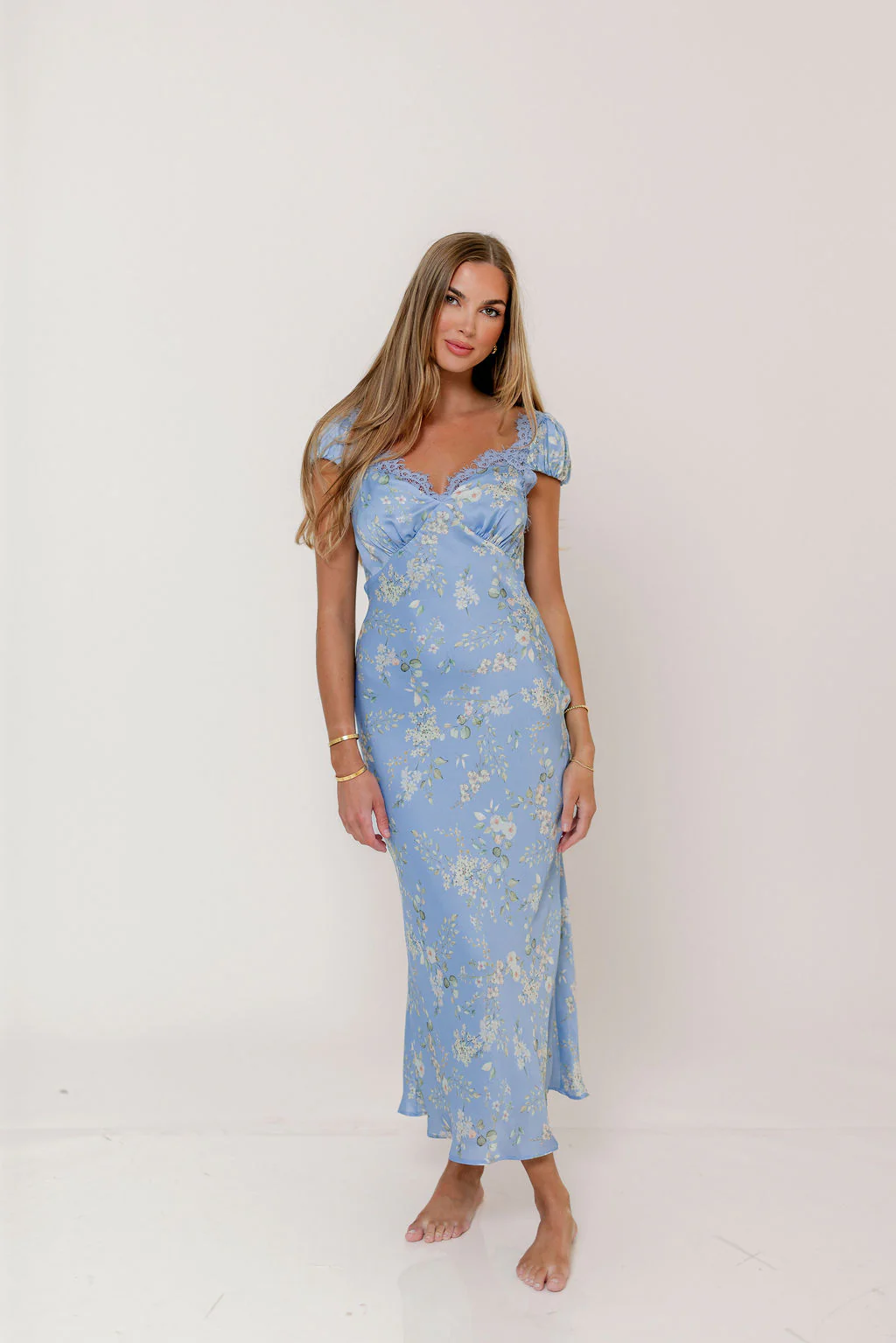 ASTR Makaela Midi Dress in Blue Floral